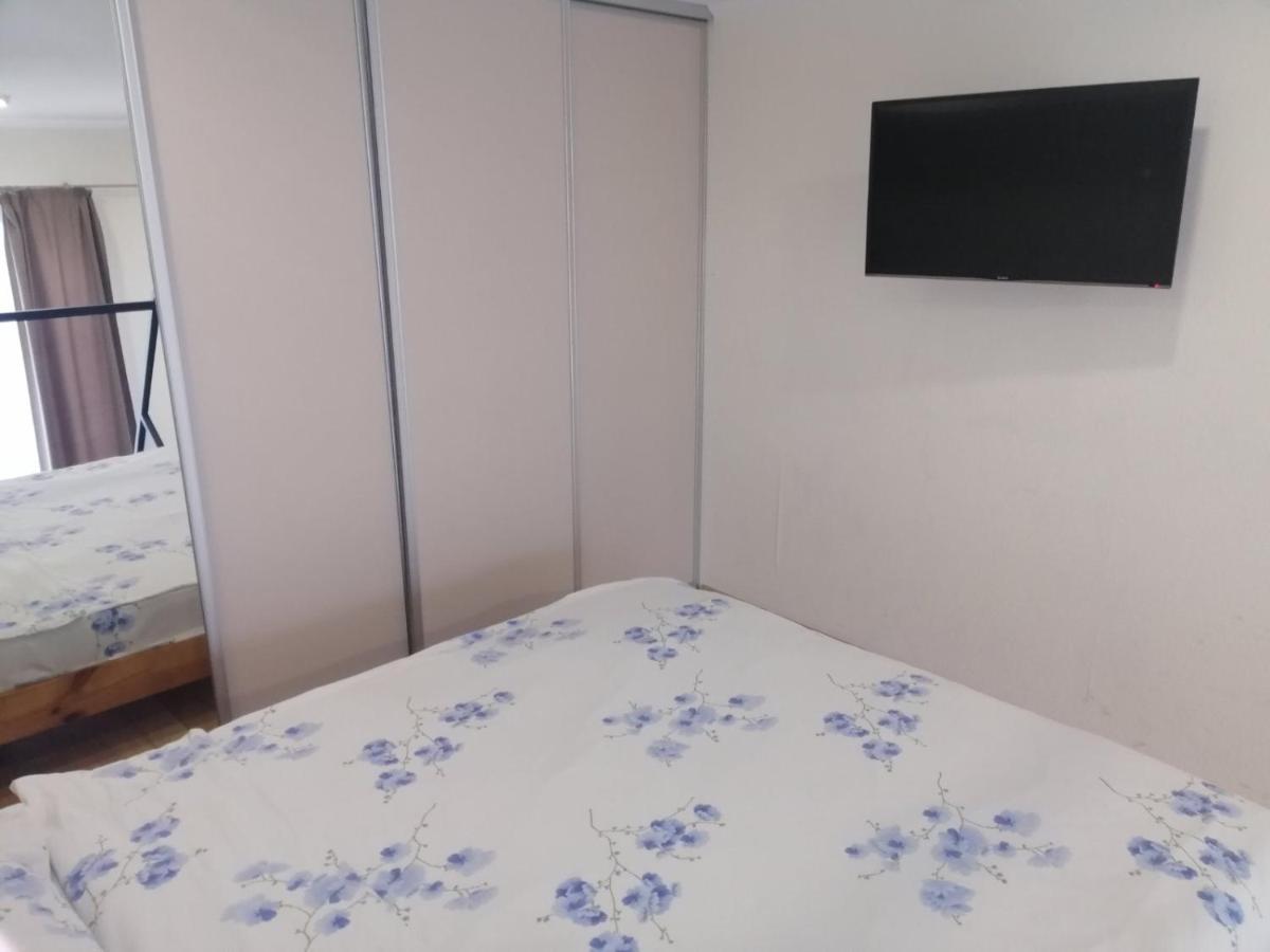 Loft Smart House Apartment Kiev Bagian luar foto