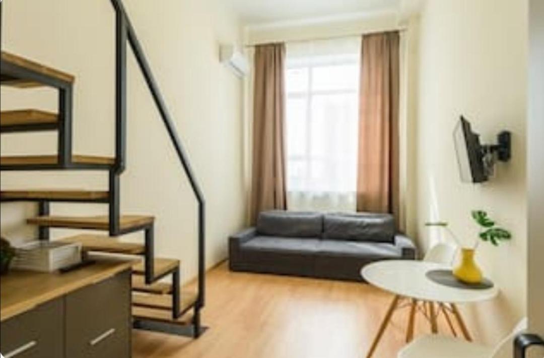 Loft Smart House Apartment Kiev Bagian luar foto