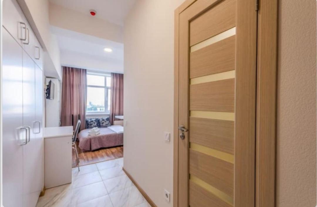 Loft Smart House Apartment Kiev Bagian luar foto