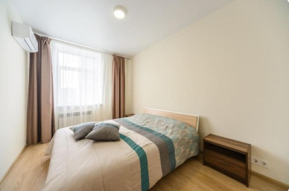 Loft Smart House Apartment Kiev Bagian luar foto