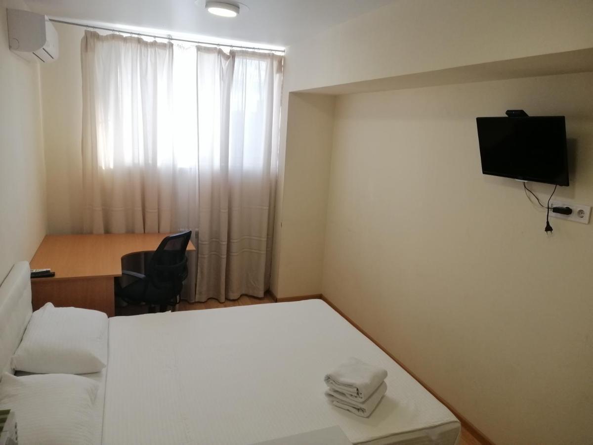 Loft Smart House Apartment Kiev Bagian luar foto